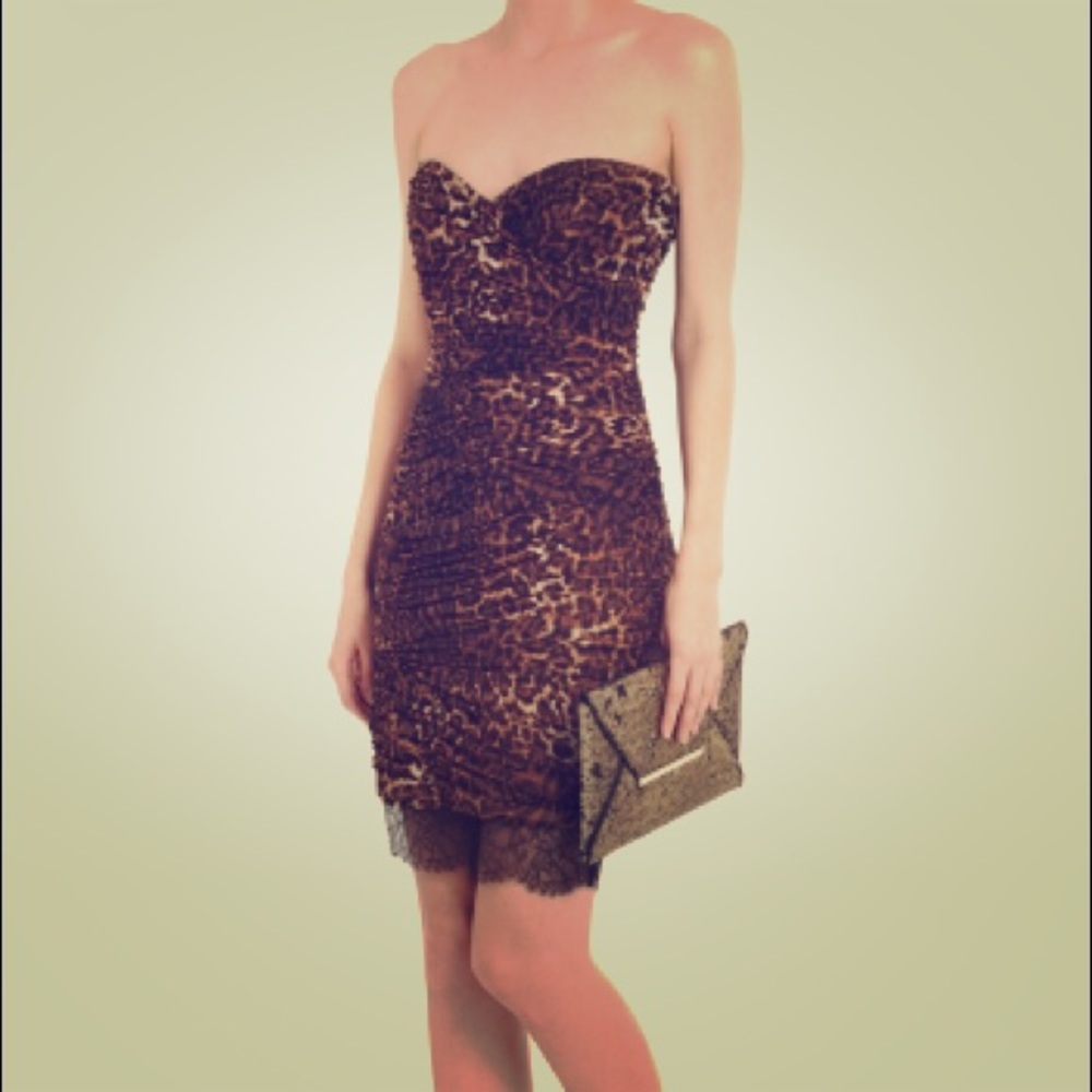 BCBGMAXAZRIA-Bovary Strapless Leopard Print Dress